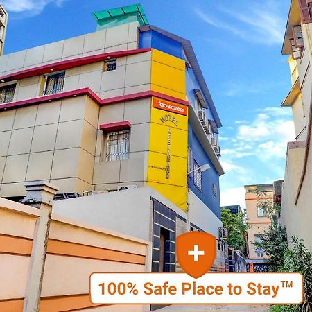 Fabexpress Neeranand Regency - Fully Vaccinated Staff Ξενοδοχείο Καλκούτα Εξωτερικό φωτογραφία